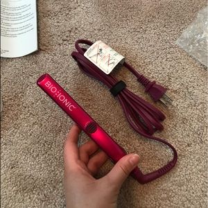MATRIX BIO-IONIC mini hair straightener